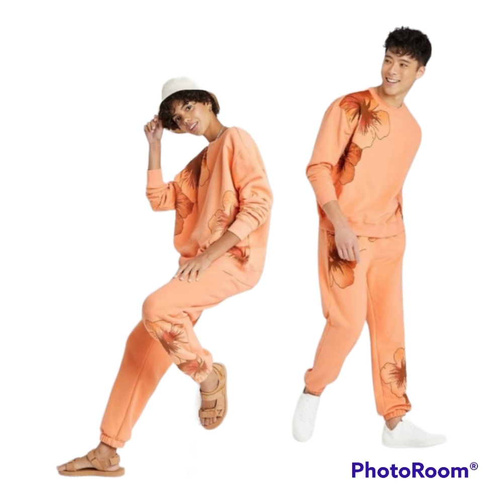 BNWT Wild Fable Peach Orange Floral Fleece sweat suit xs